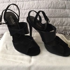 Charles&David Blk Leather/Suede Ankle-Strap Heels